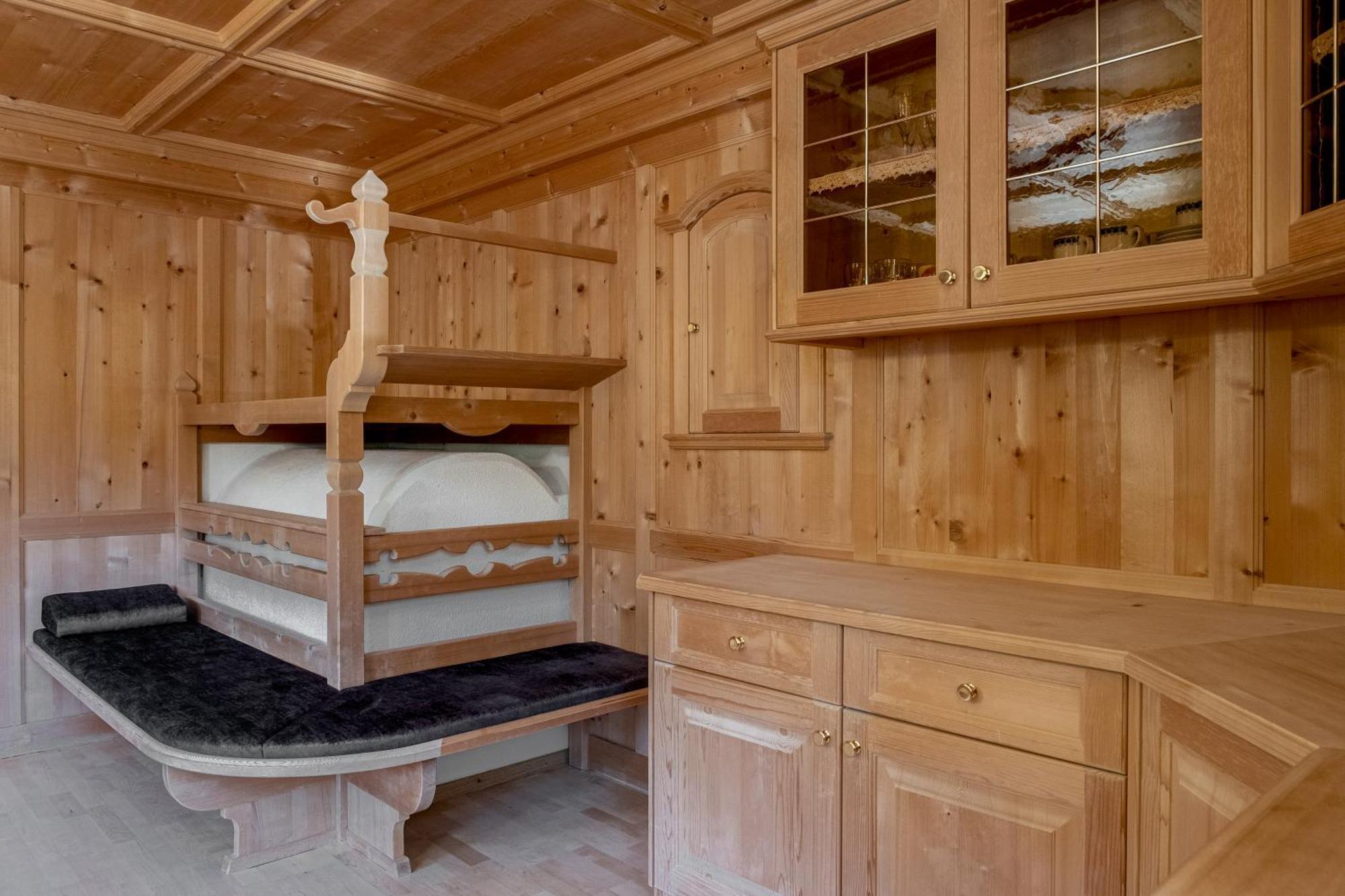 Апартаменти Ciasa Iachin - Dolomites Dream Retreat Сан-Мартіно-ін-Бадія Екстер'єр фото